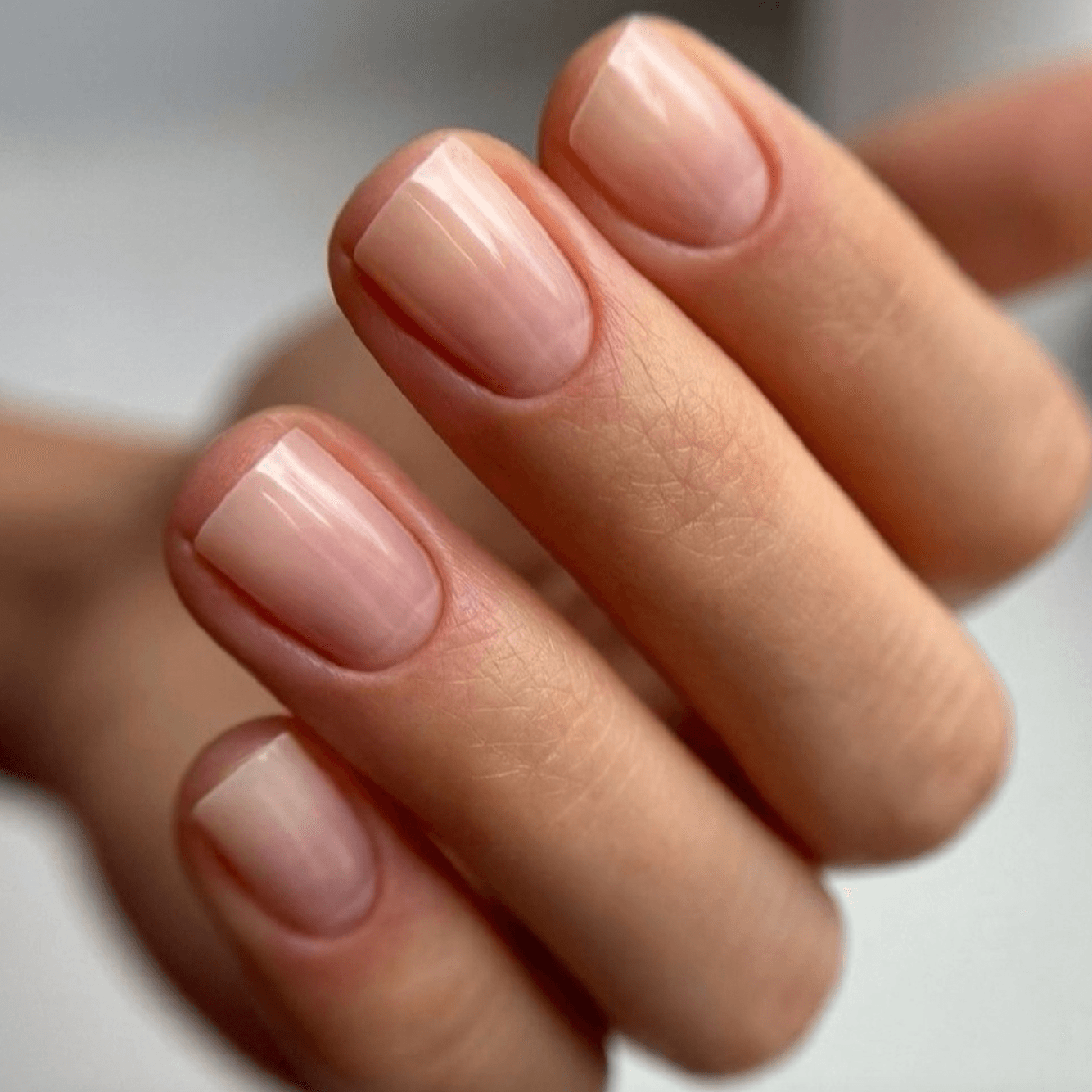 Today, naturalness is at the peak of popularity, and this has not escaped the nail industry. Healthy, well-groomed nails that look aesthetically pleasing and natural are in fashion now. That is why Japanese manicure has become a real hit in recent years. In this article, we will figure out how it differs from other manicures, what are its benefits for nails, how they will look after this procedure, and also take a step-by-step look at how it is done.
